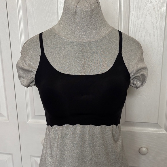 4 pcs Set of Seamless Bralettes in Pastel and Neutral Tones removable pads M - Picture 3 of 7